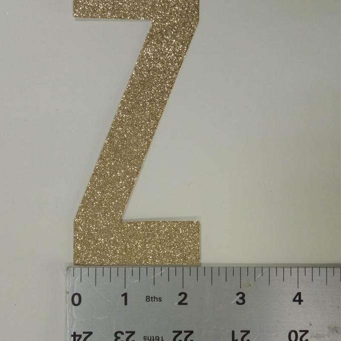 手紙Zはカード作成のための大きいきらめきの泡の手紙300gsmのきらめきのペーパーを型抜きしました