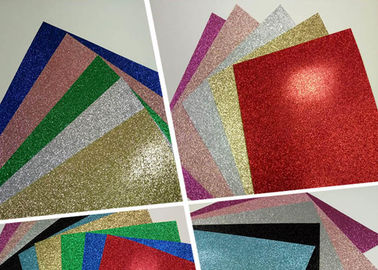 中国 ハンドメイド カード作成のための色によって波形を付けられるきらめきカード ペーパー休日の装飾 サプライヤー